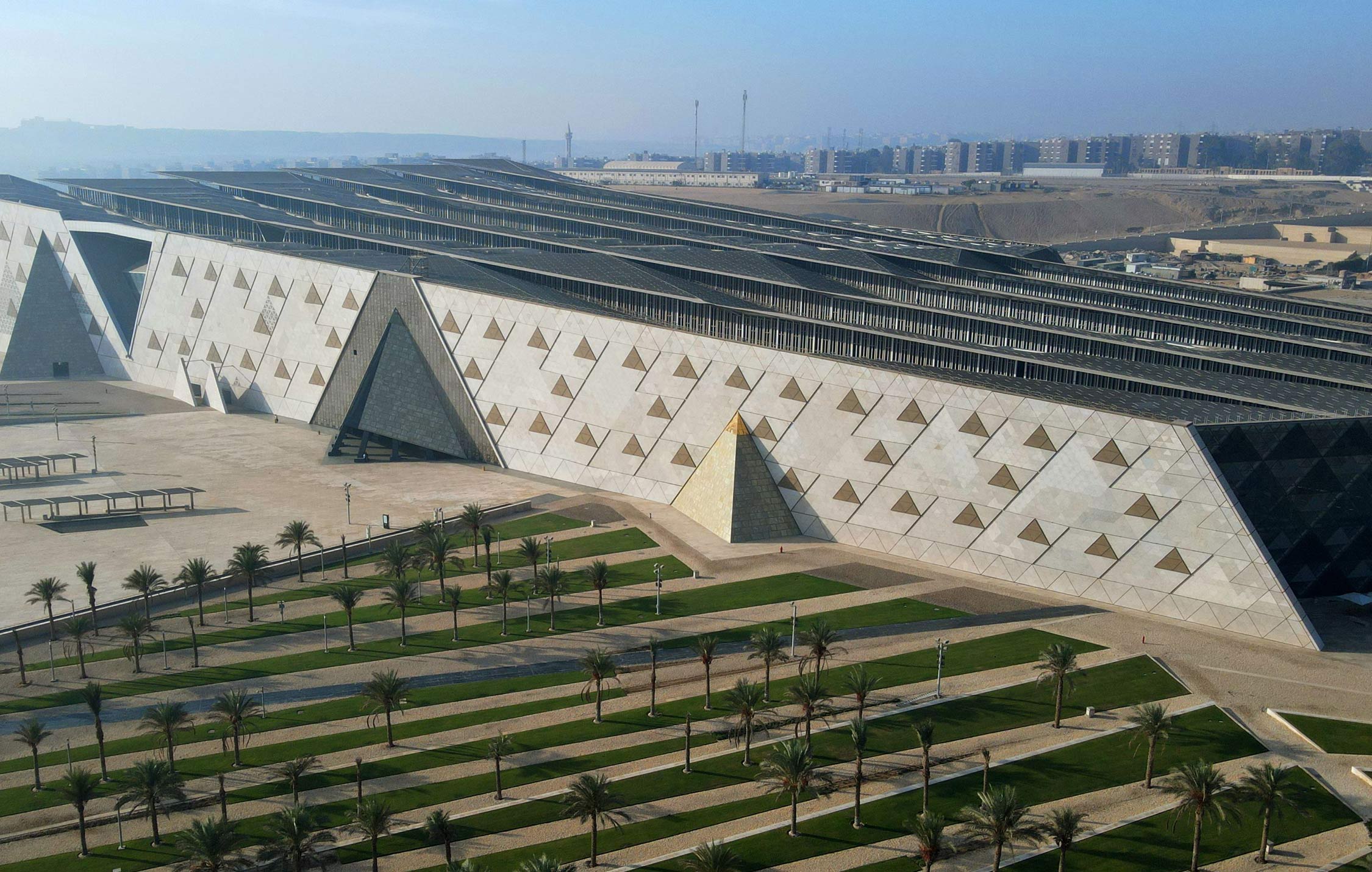 acliviaggi-cairo-Gem-facciata