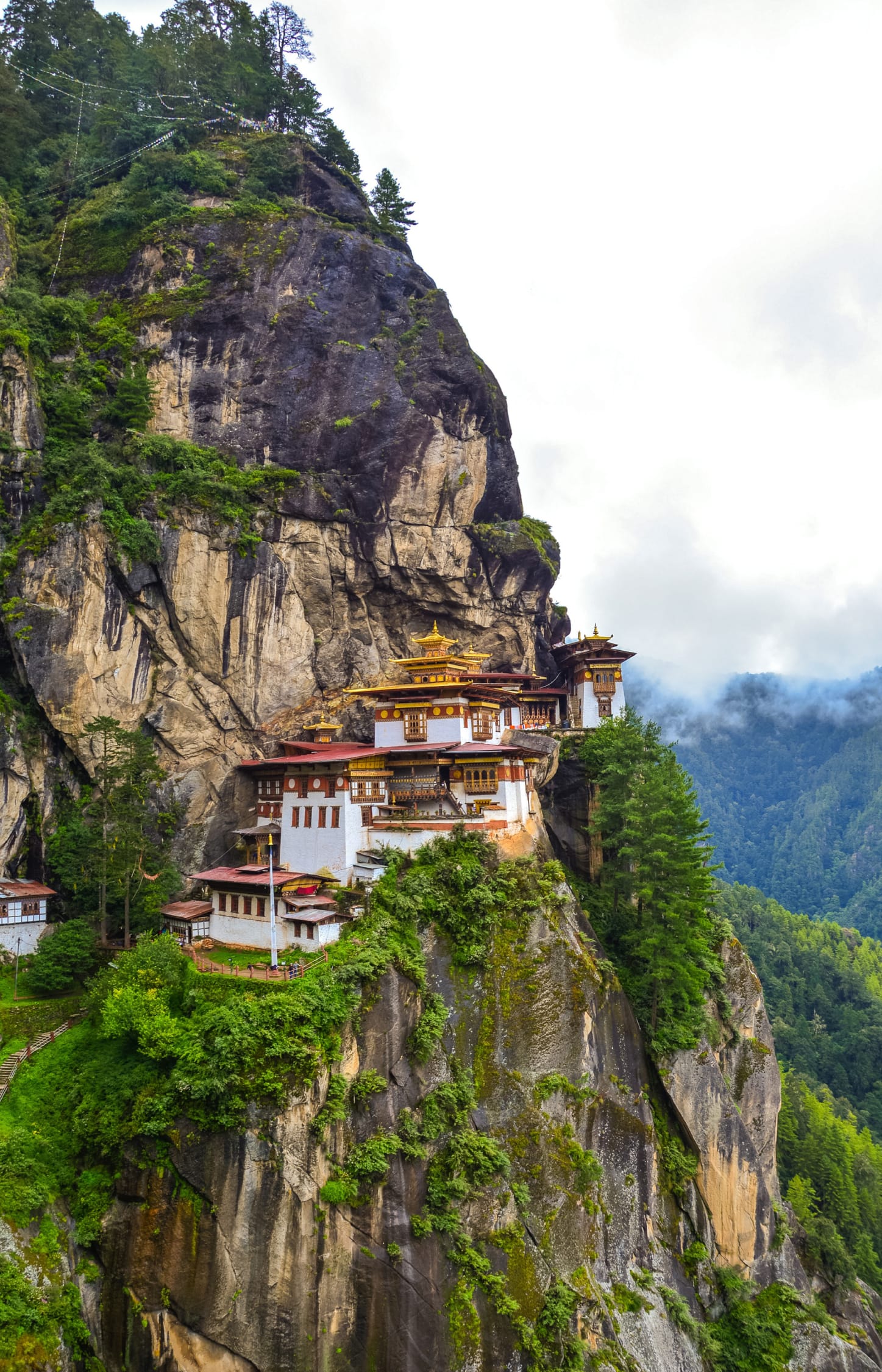 acliviaggi-calcutta-e-bhutan-tiger’s-nest-monastery-pb