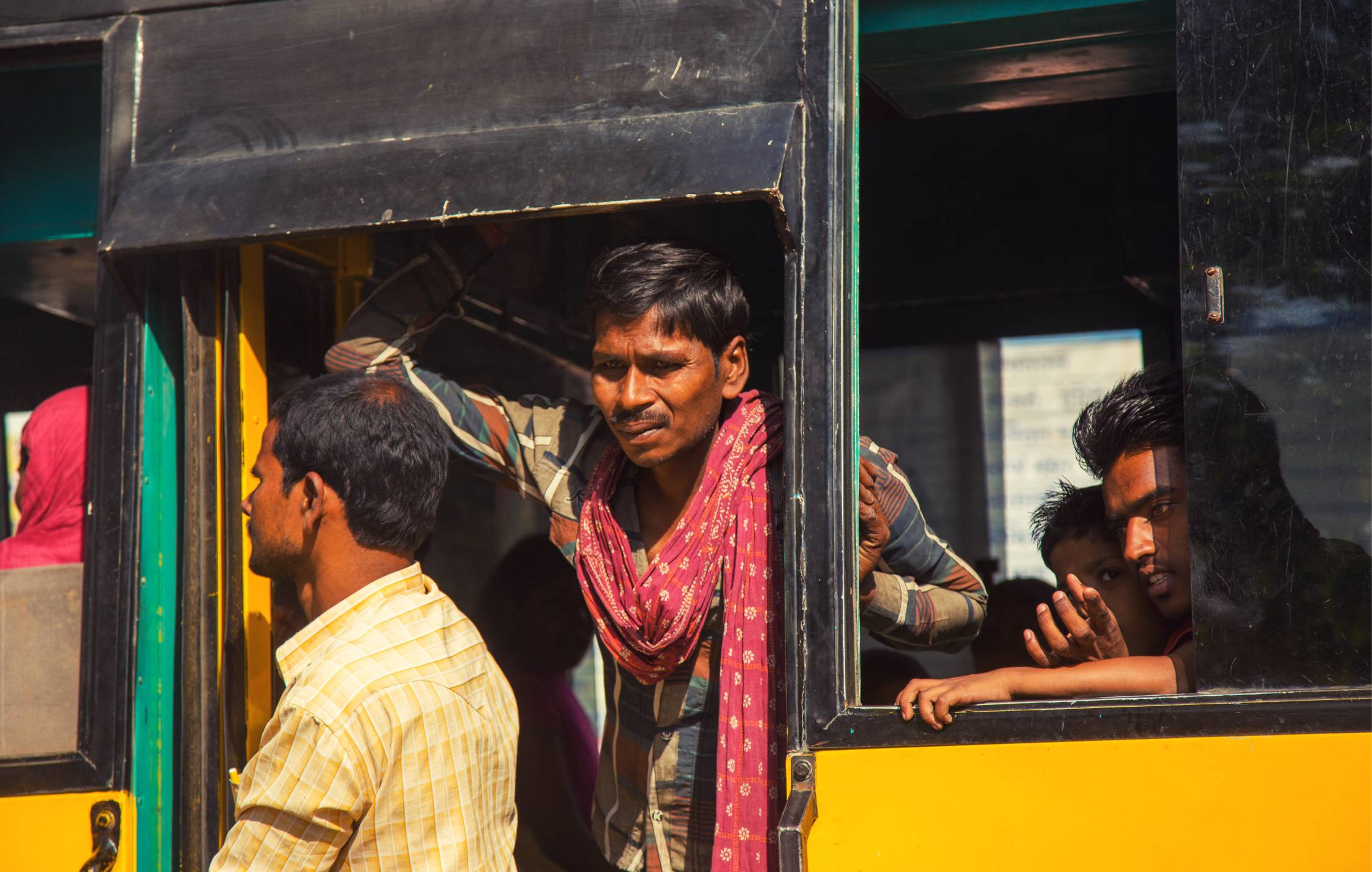 acliviaggi-calcutta-e-bhutan-traffico-calcutta-dettaglio-ma
