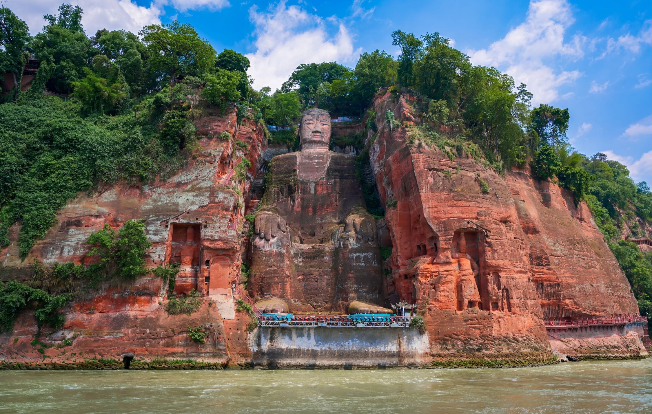 acliviaggi-cina-grande-buddha leshan-adobestock-830543577
