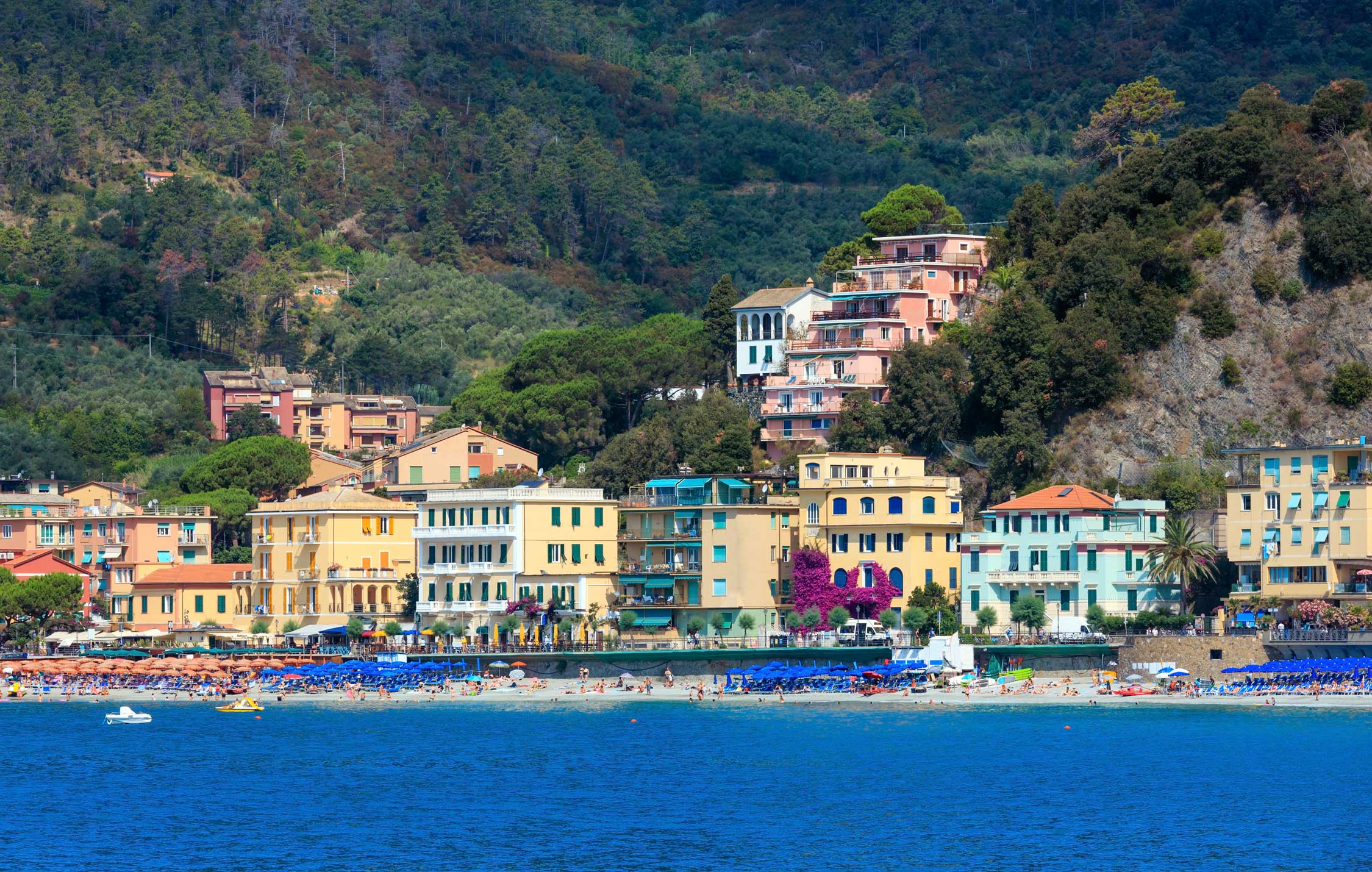 acliviaggi-cinque-terre-monterosso-cinque-terre-ma