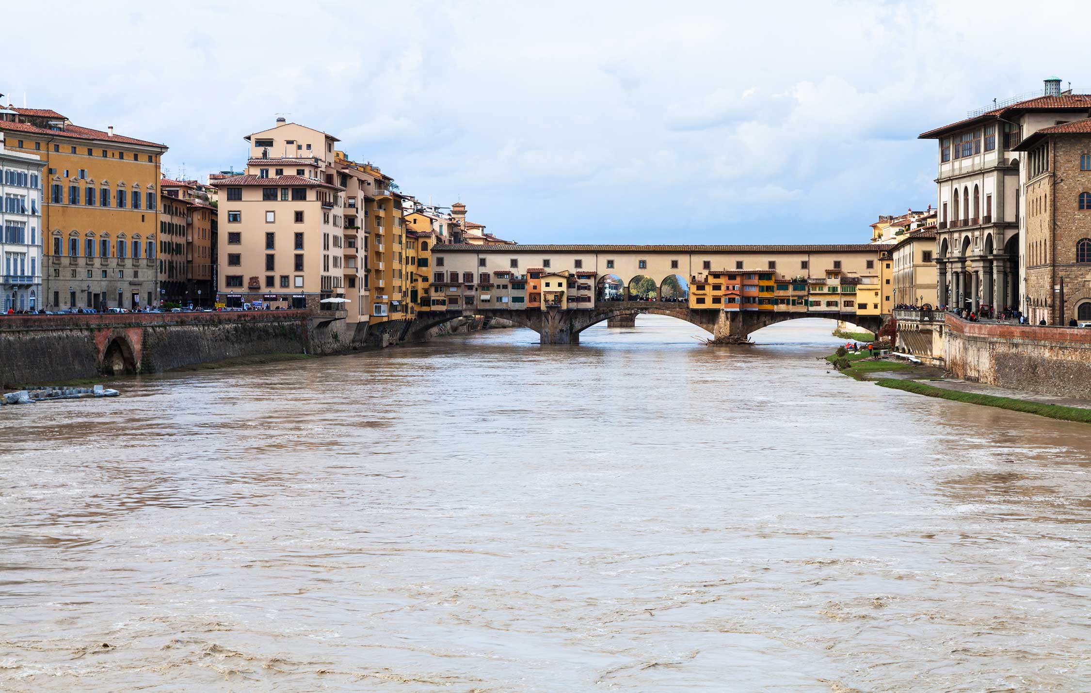 acliviaggi-firenze-ponte-vecchio-2-ma