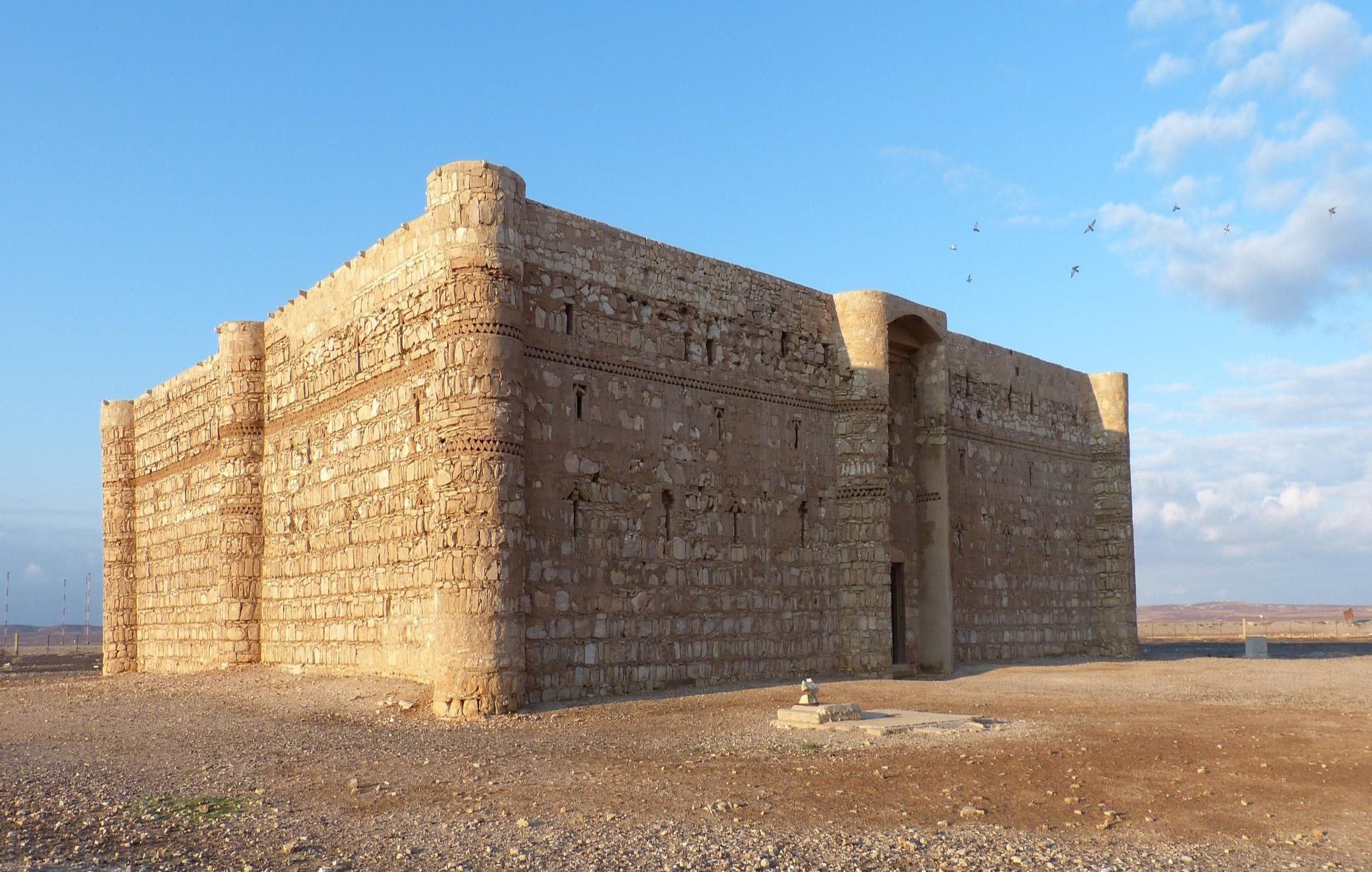 acliviaggi-giordania-wadi-rum-petra-castello-di-al-kharanah-giordania-pb