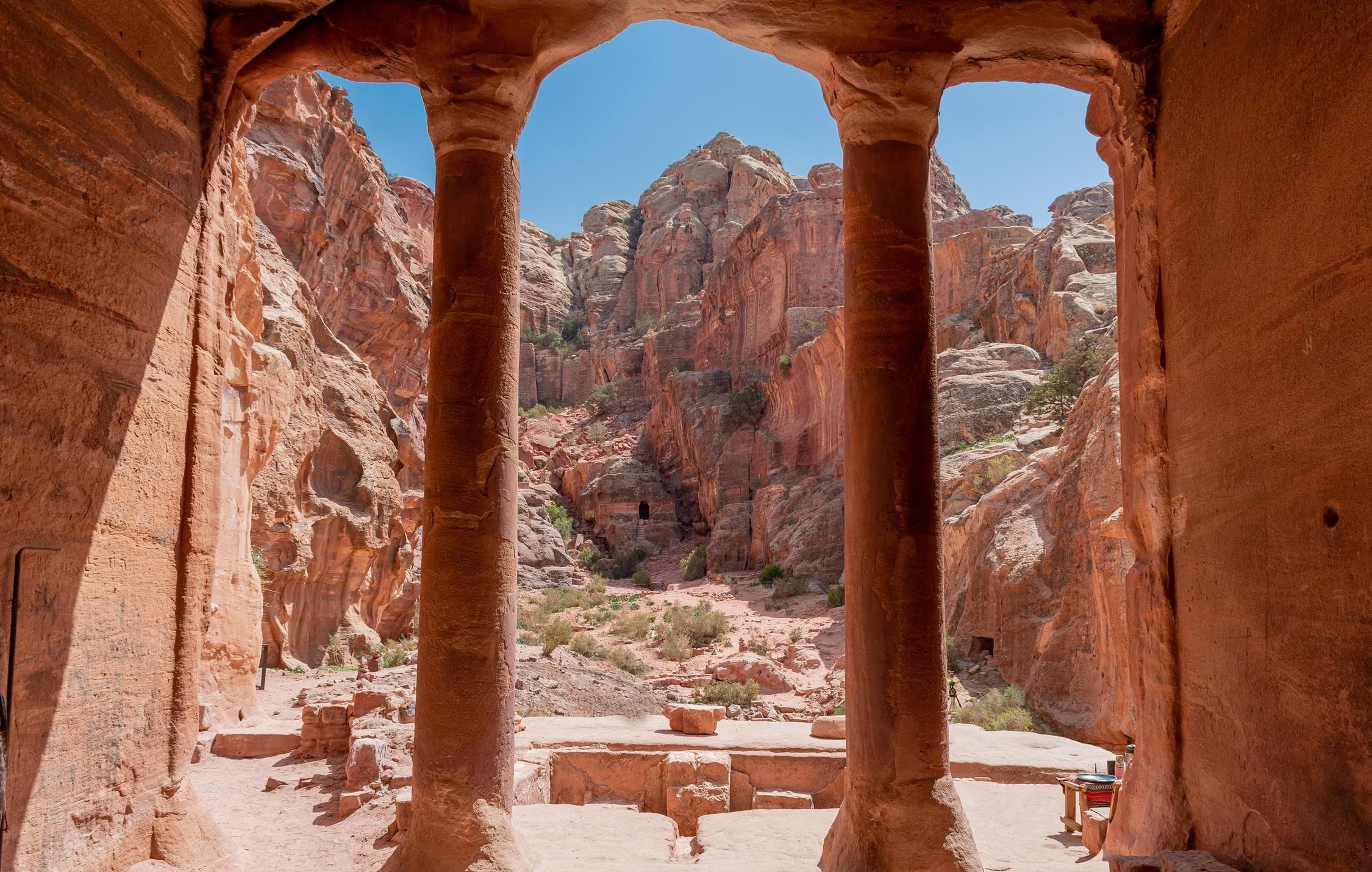 acliviaggi-giordania-wadi-rum-petra-petra-tombe-ma