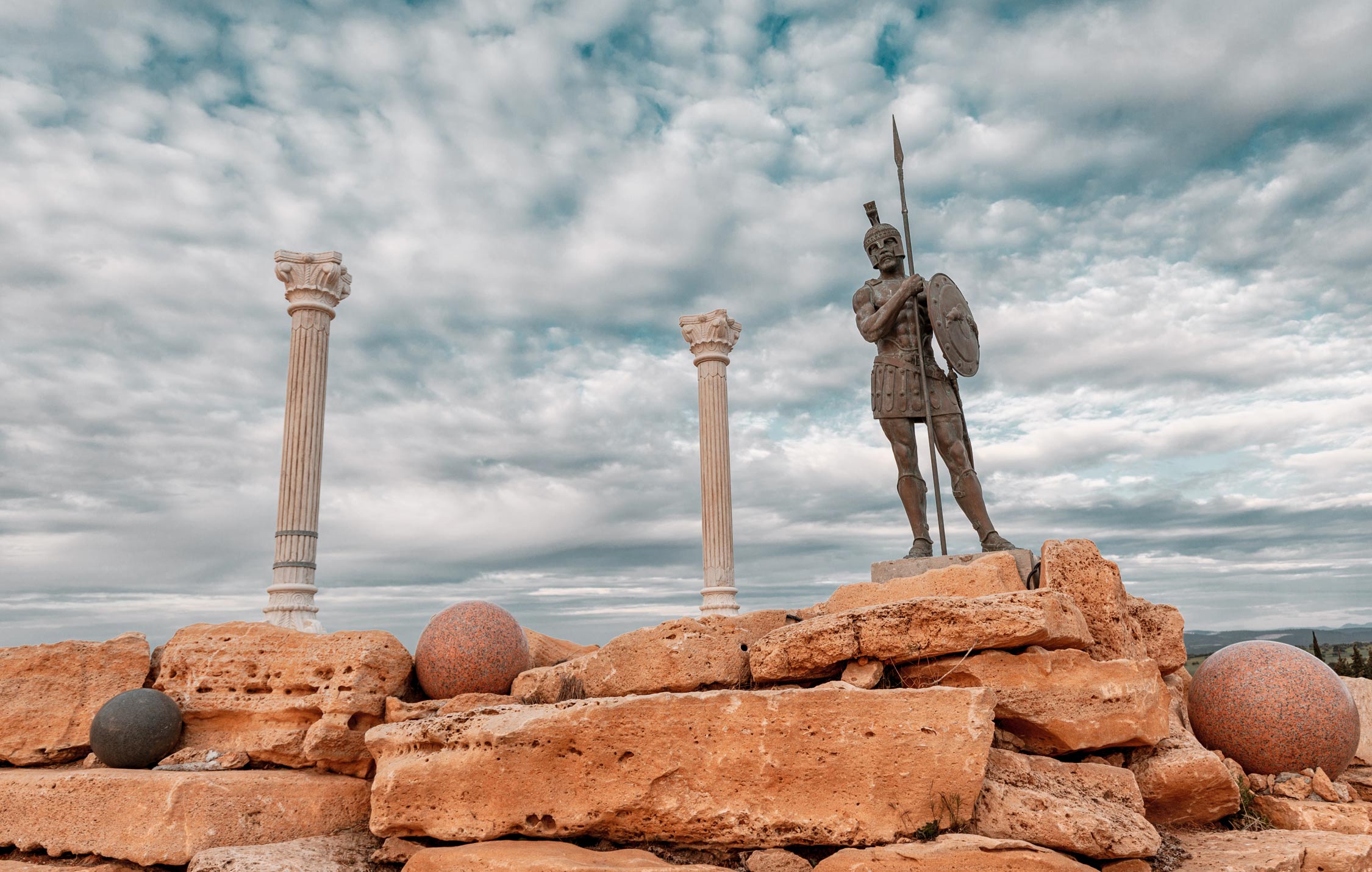 acliviaggi-gra--tour-turchia-canakkale-statua-guerriero-troiano-ma