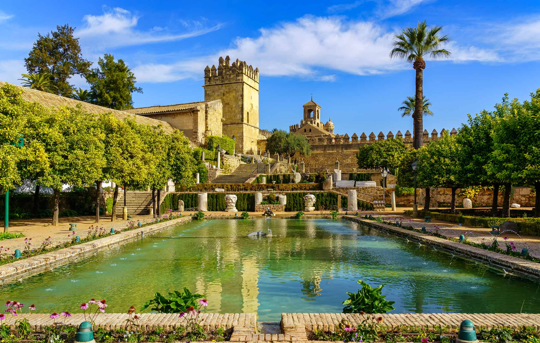 acliviaggi-gran-tour-andalusia-alcazar-de-cordoba-giardini-ma