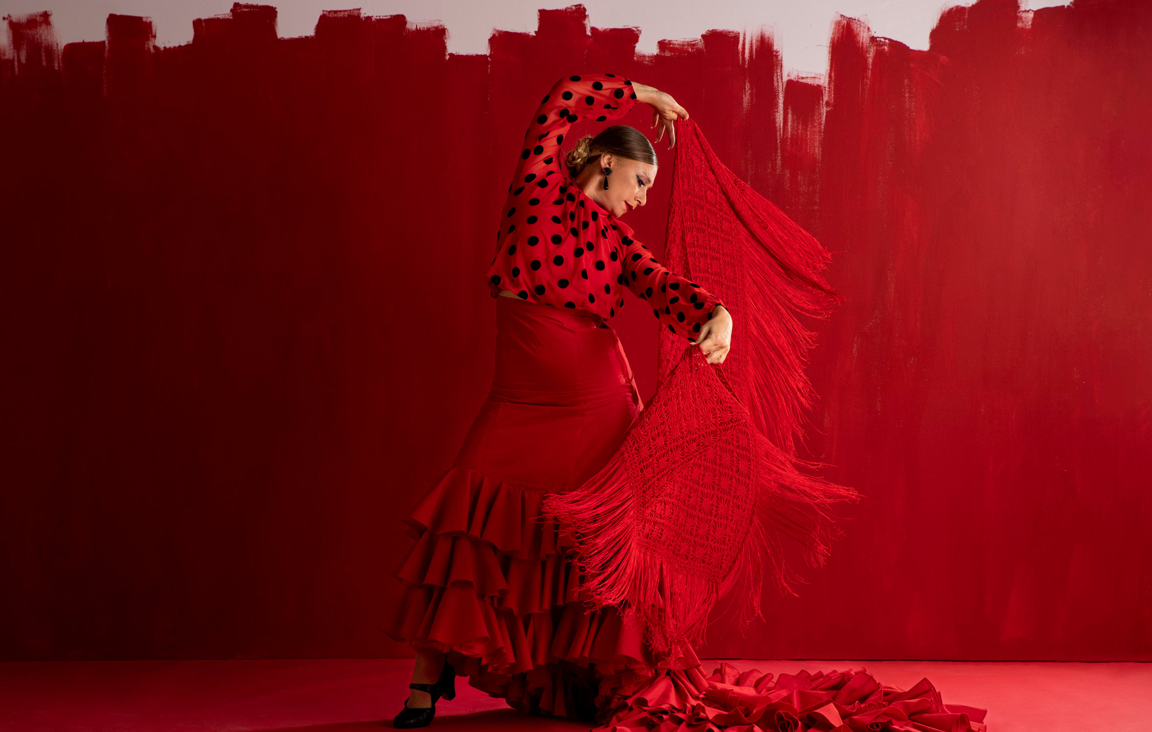 Ballerina di flamenco con abito rosso, Andalusia, Spagna