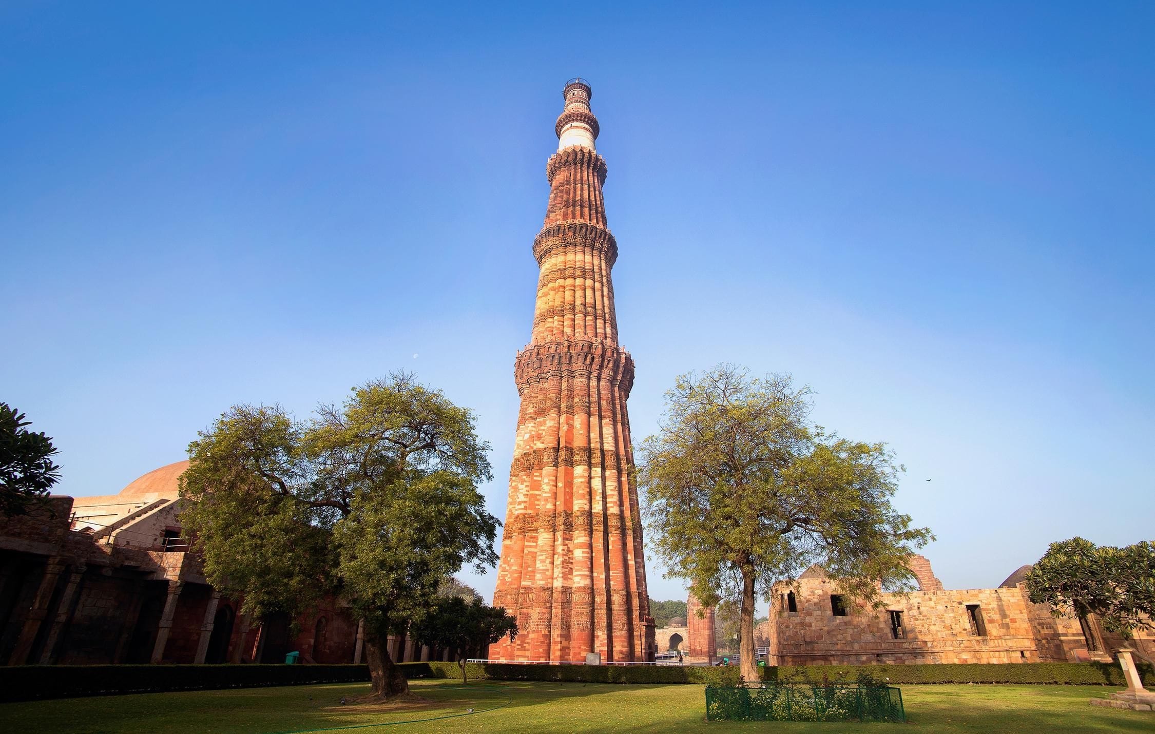 acliviaggi-india-del-nord-qutb-minar-pixabay
