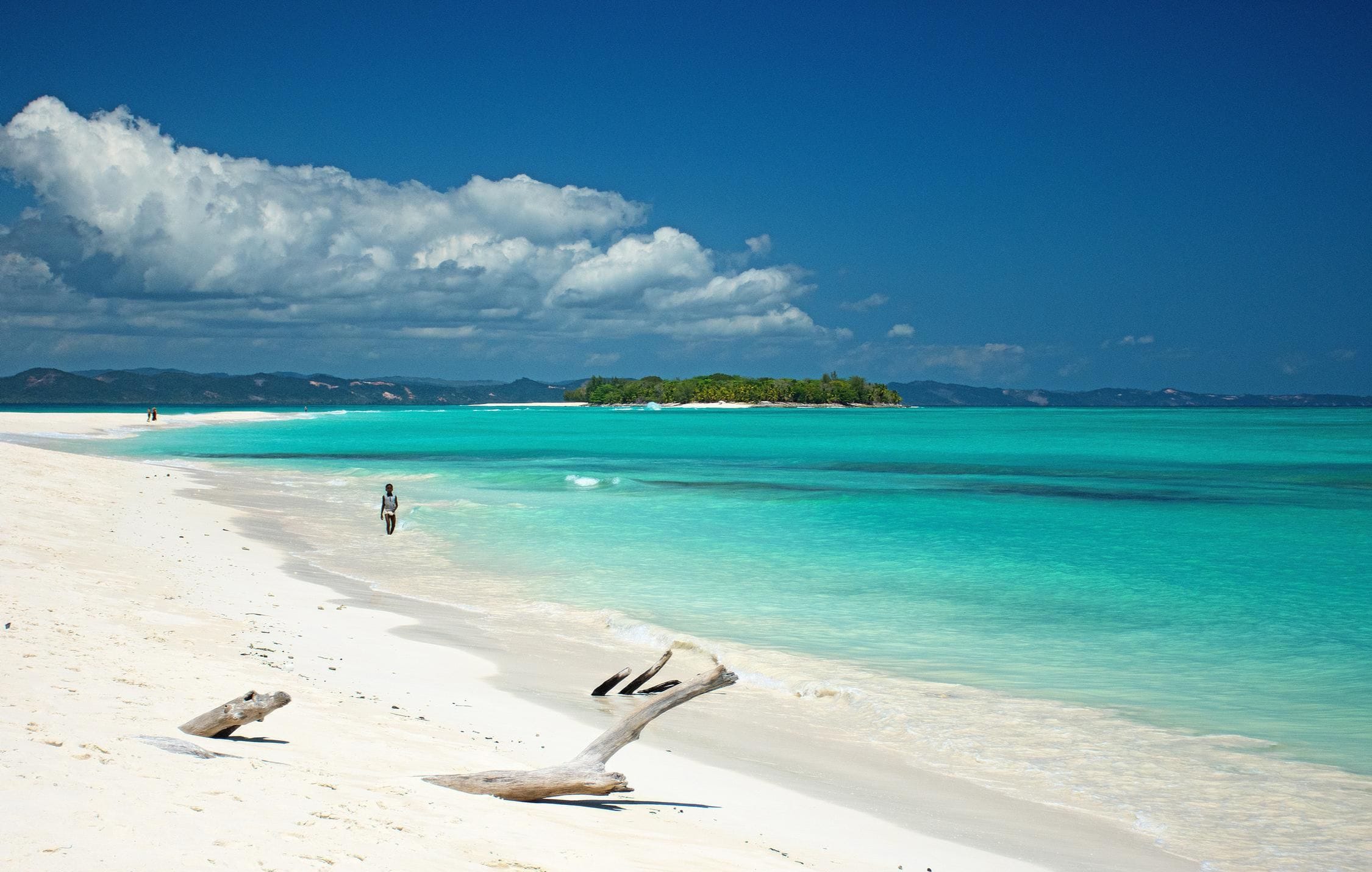 acliviaggi-madagascar-madagascar-spiaggia-pixabay