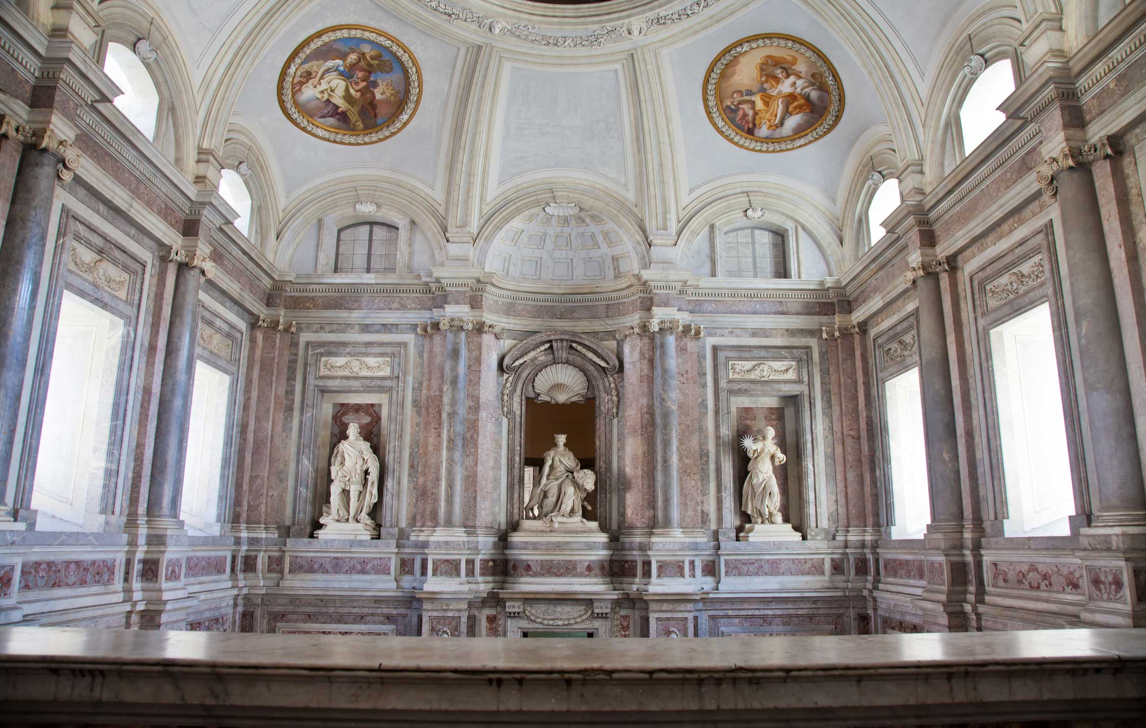 acliviaggi-napoli-e-costiera-reggia-di-caserta-interni-ma