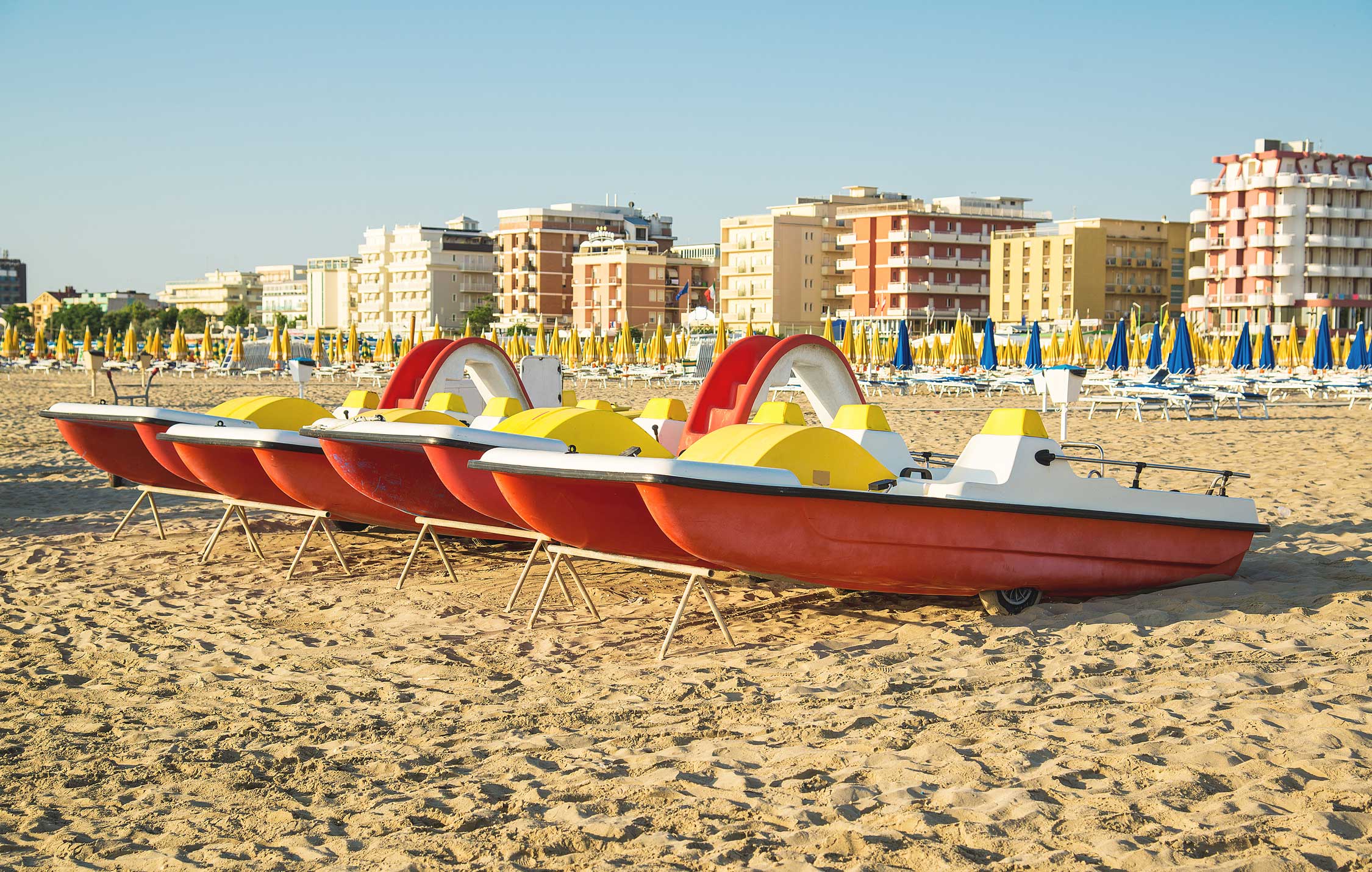 acliviaggi-pinarella-emilia-romagna-spiaggia-ma