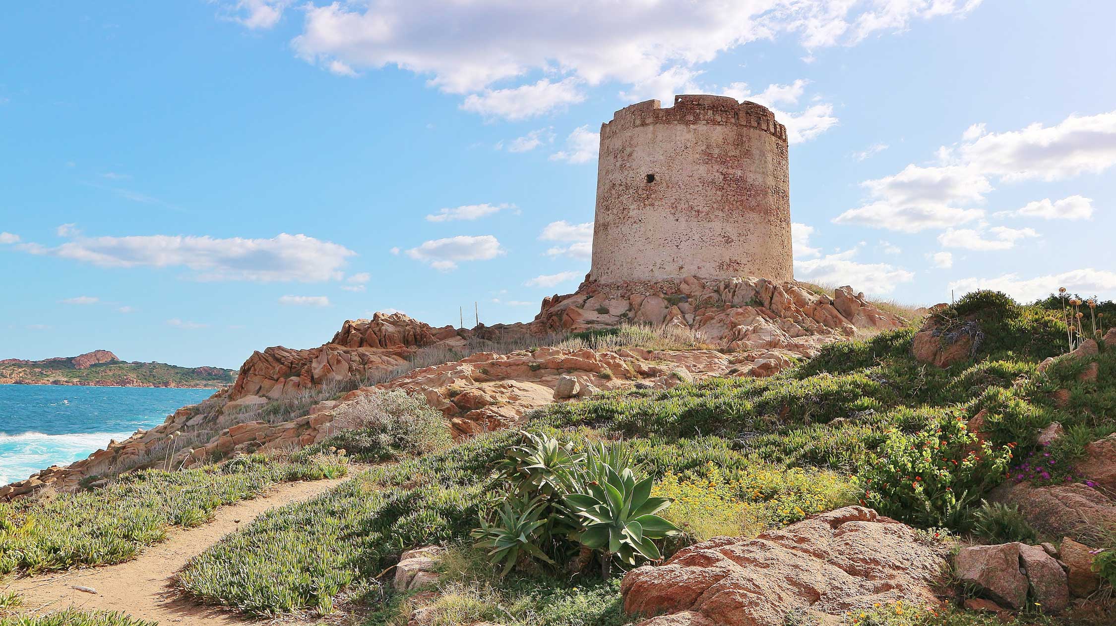 Paesaggio tipico della Sardegna
