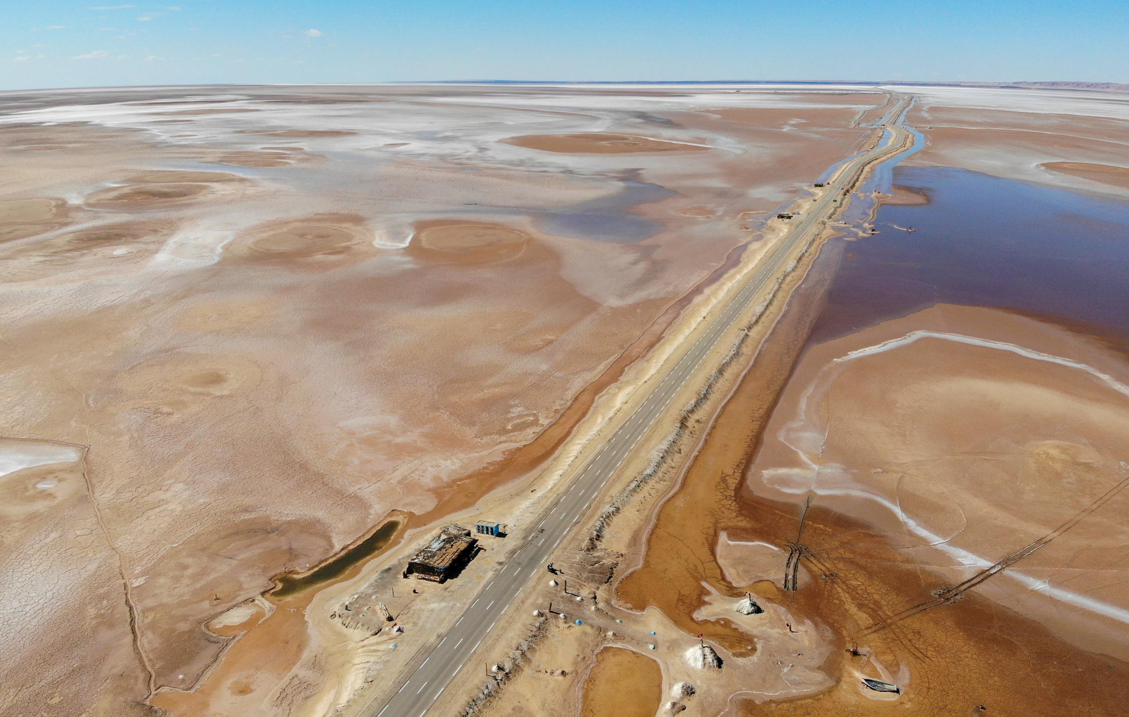 acliviaggi-tunisi-290798726-Chott-el-Jerid-AdobeStock