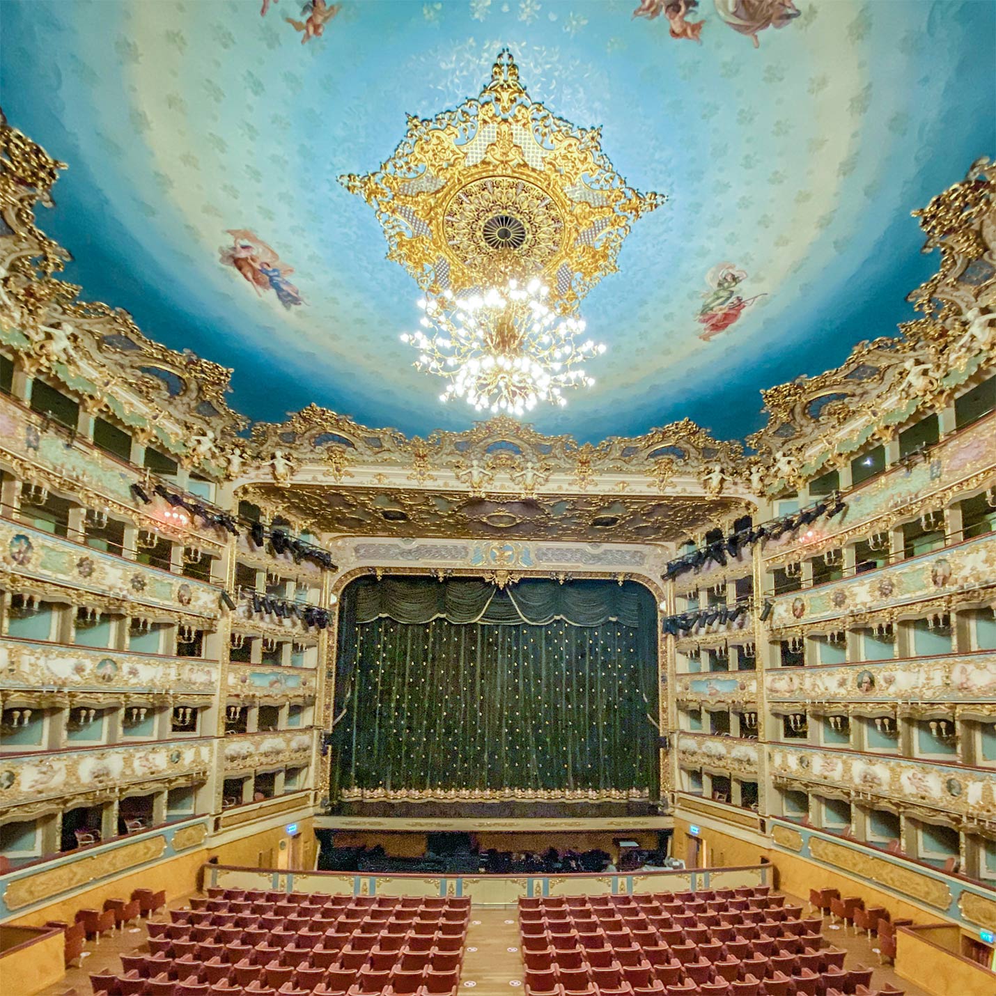 acliviaggi-venezia-venezia-teatro-la-fenice-ma