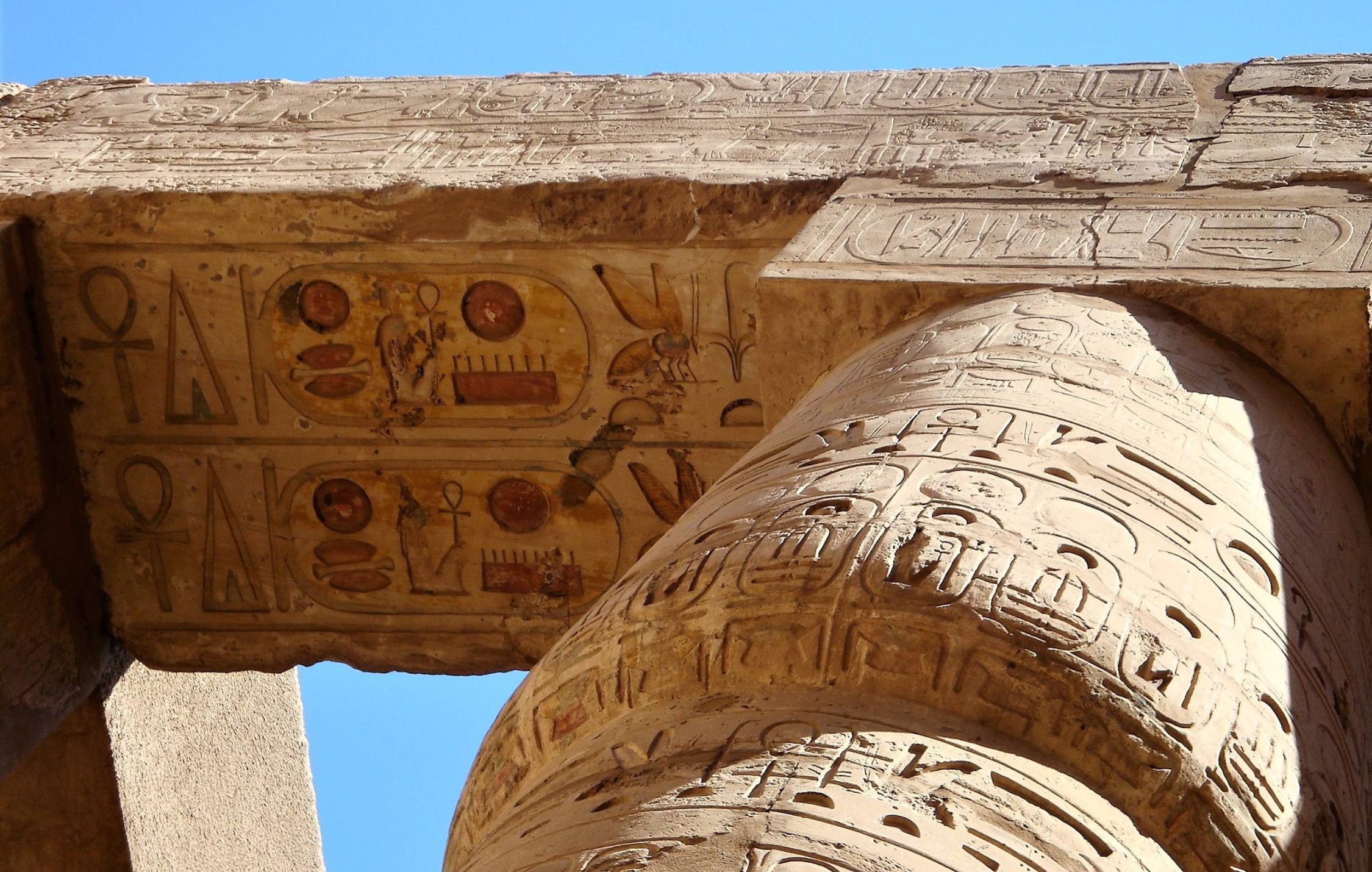 acliviaggi egitto luxor tempio di karnak dettaglio decori pb