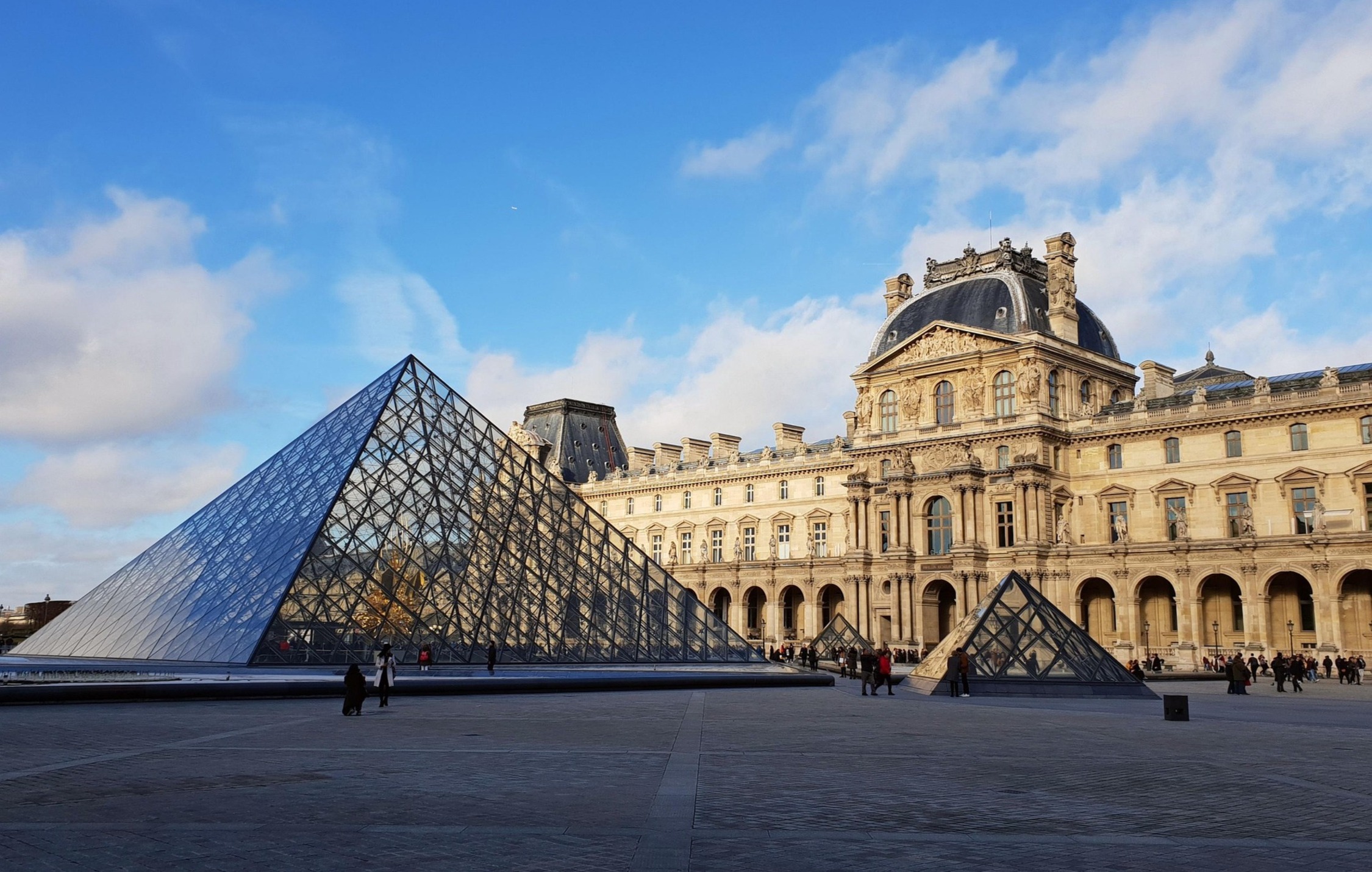 acliviaggi parigi louvre PB