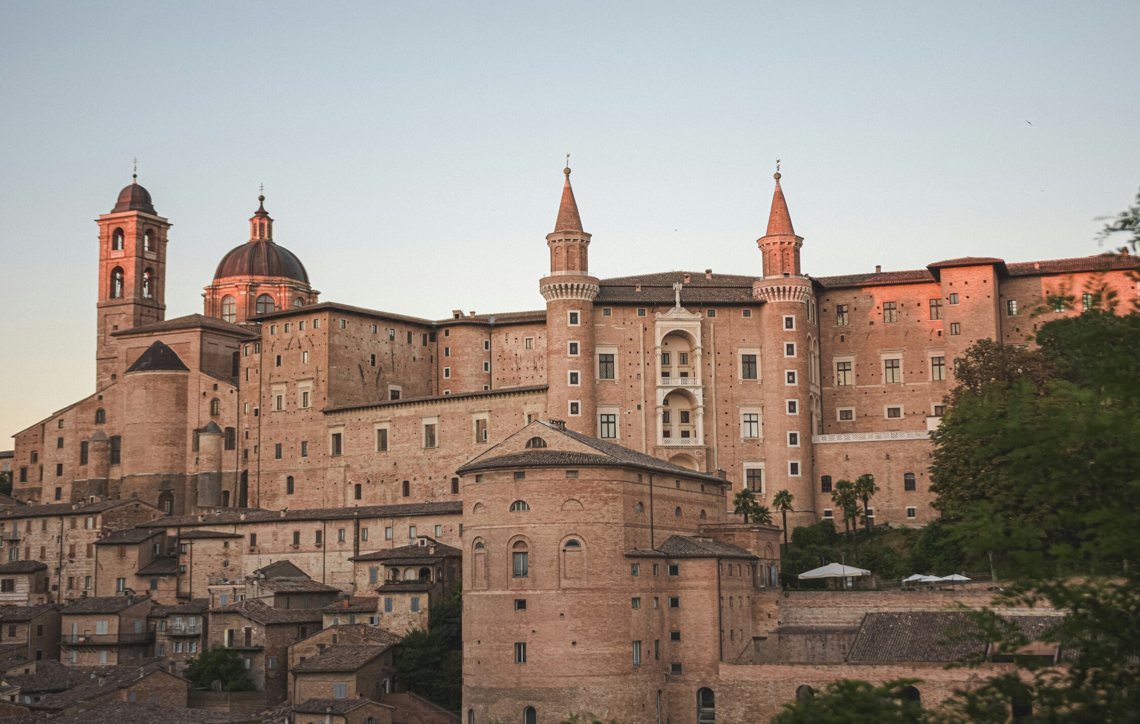 acliviaggi urbino US
